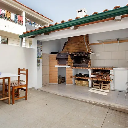 Casa Da Candida * 나자레